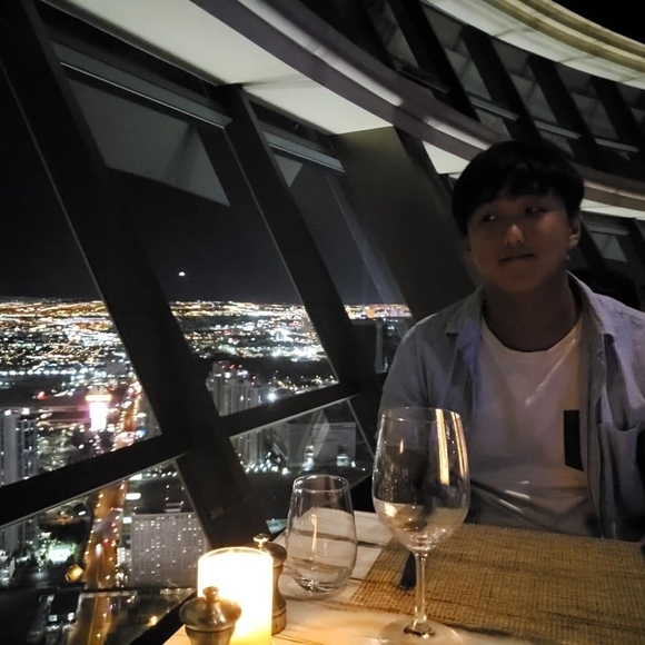 Meet your Posher, Jay - Picture 1 of 1